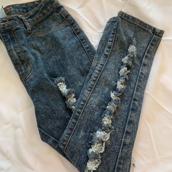 Revolt Jeans Size 11 Juniors fringe - Picture 1 of 6
